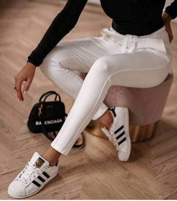 White Pant